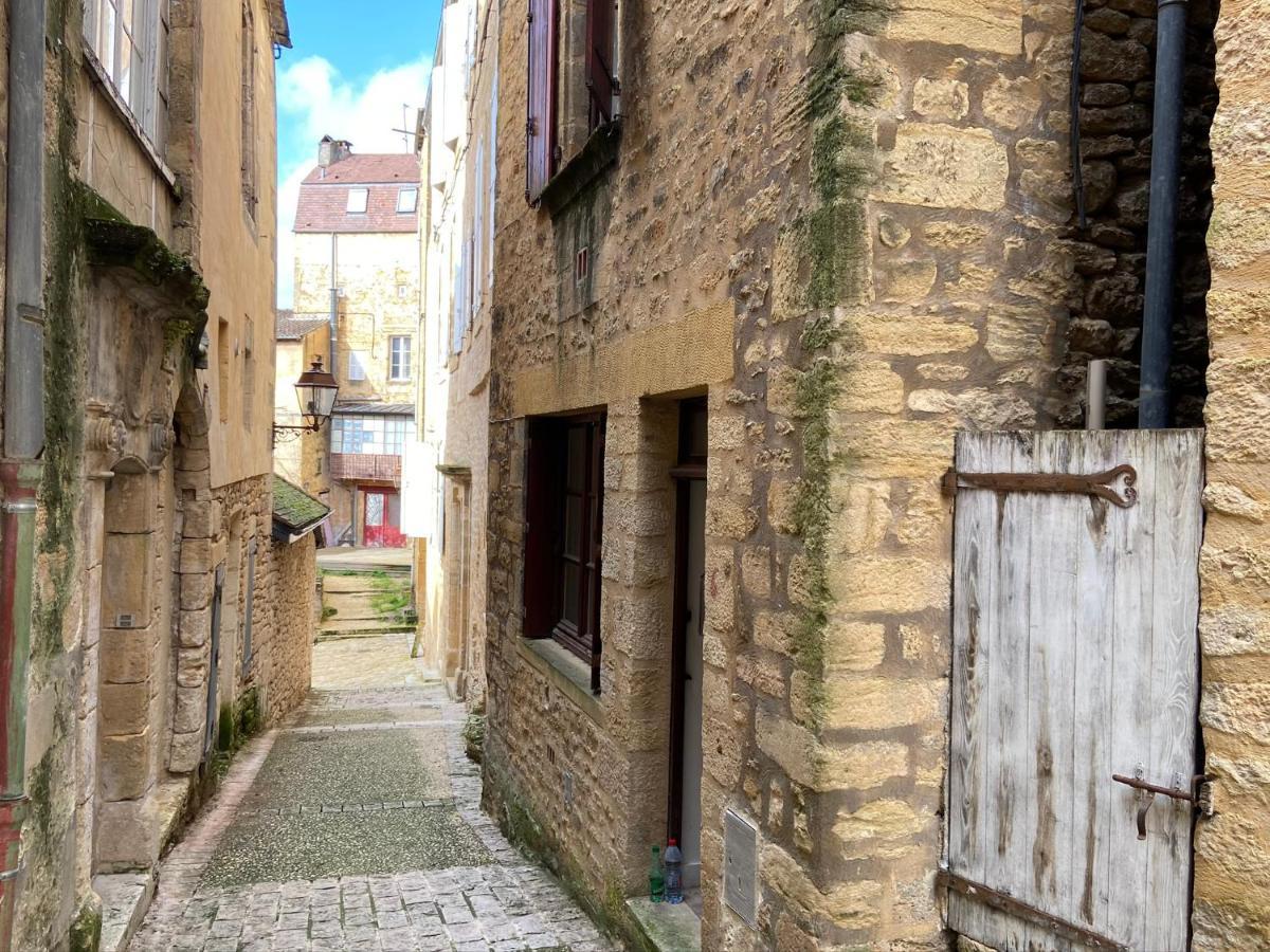 Le Repaire - Lescapade-Medievale Sarlat Экстерьер фото